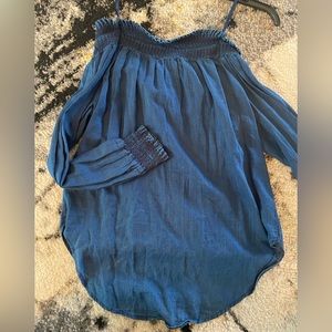 Michael Kors off Shoulder Top